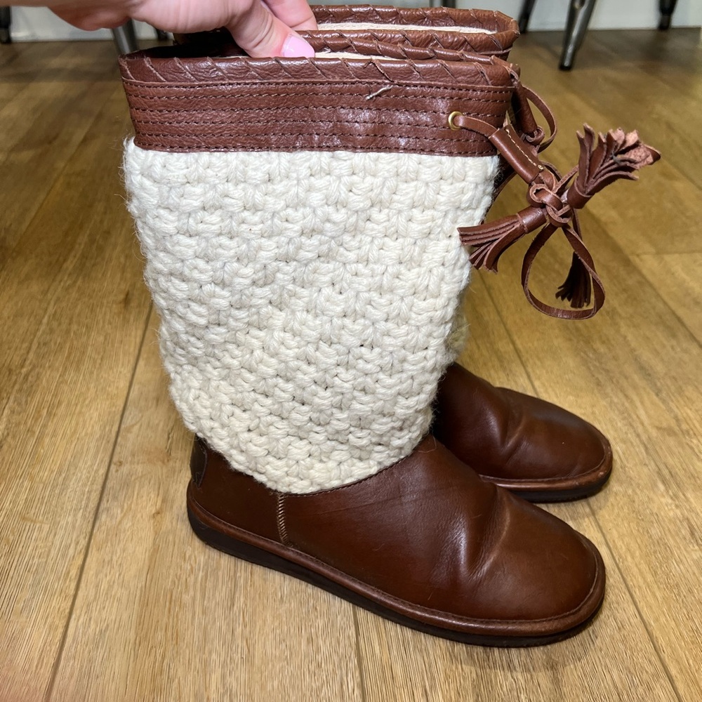 Michael Kors winter boot
